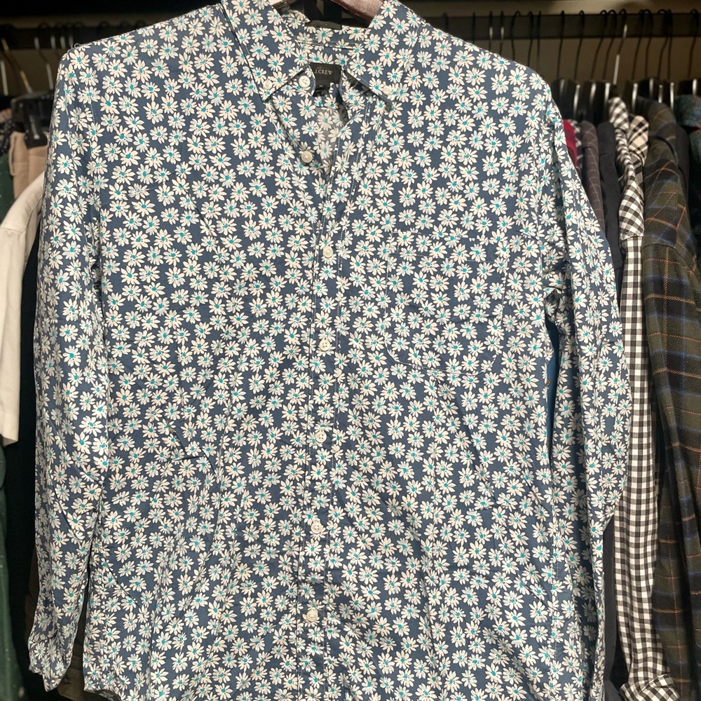 Lightweight  L/S Cotton Secret Wash Button Down